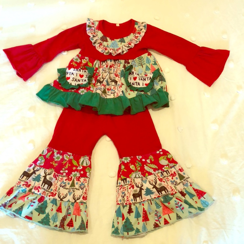 Christmas set! Long sleeve tunic and ruffle pants!